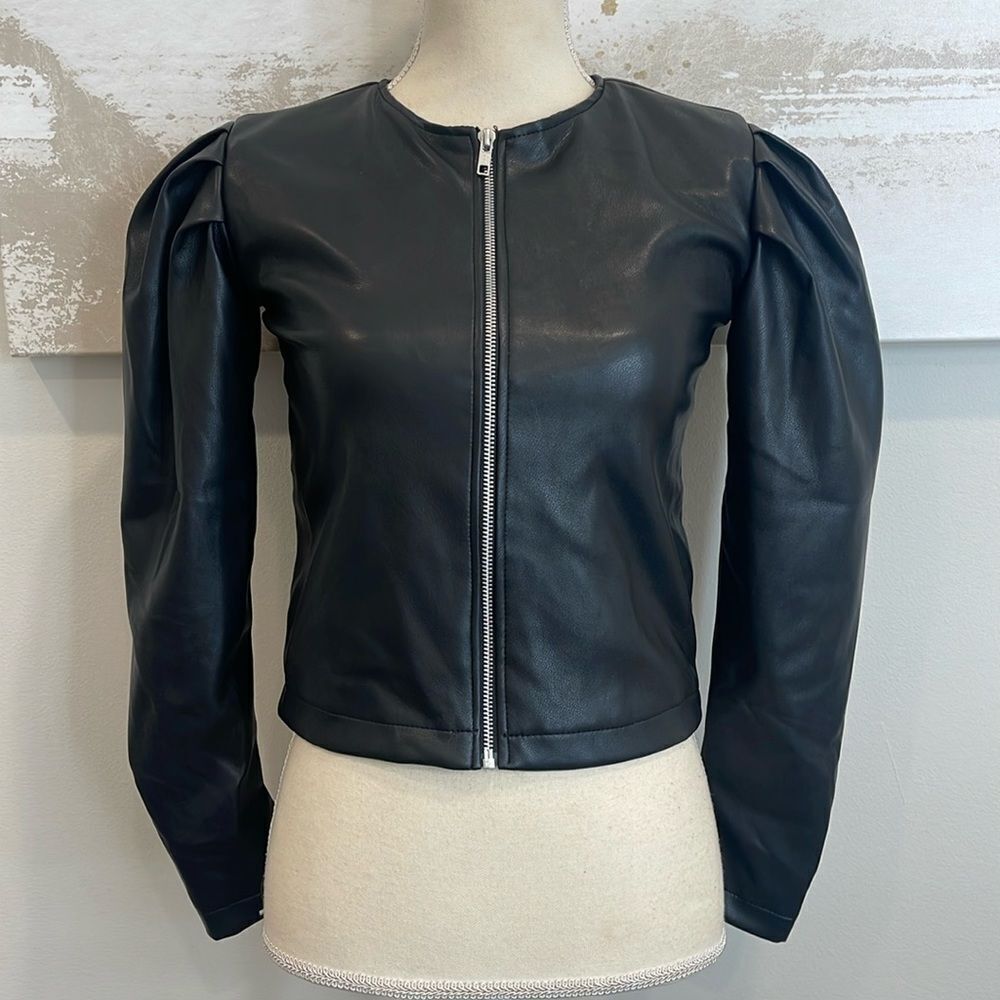 Fitted Long Puffed Sleeeve Pleather Jacket